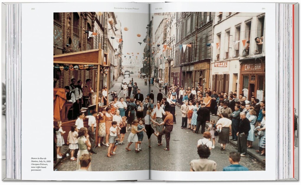 Weitere Ansicht: Robert Doisneau. Paris. 45th Ed.