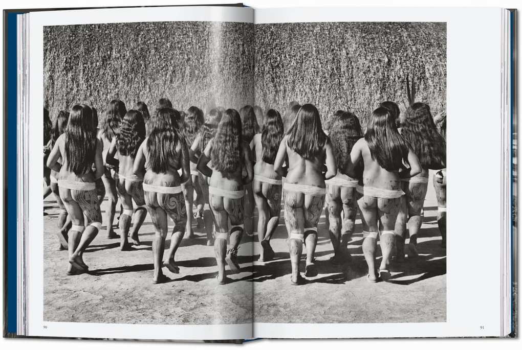 Weitere Ansicht: Sebastião Salgado. Amazônia. 45th Ed.