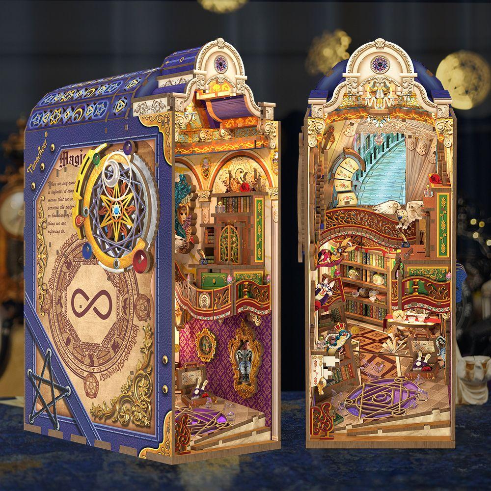 Weitere Ansicht: Book Nook: Magical Library
