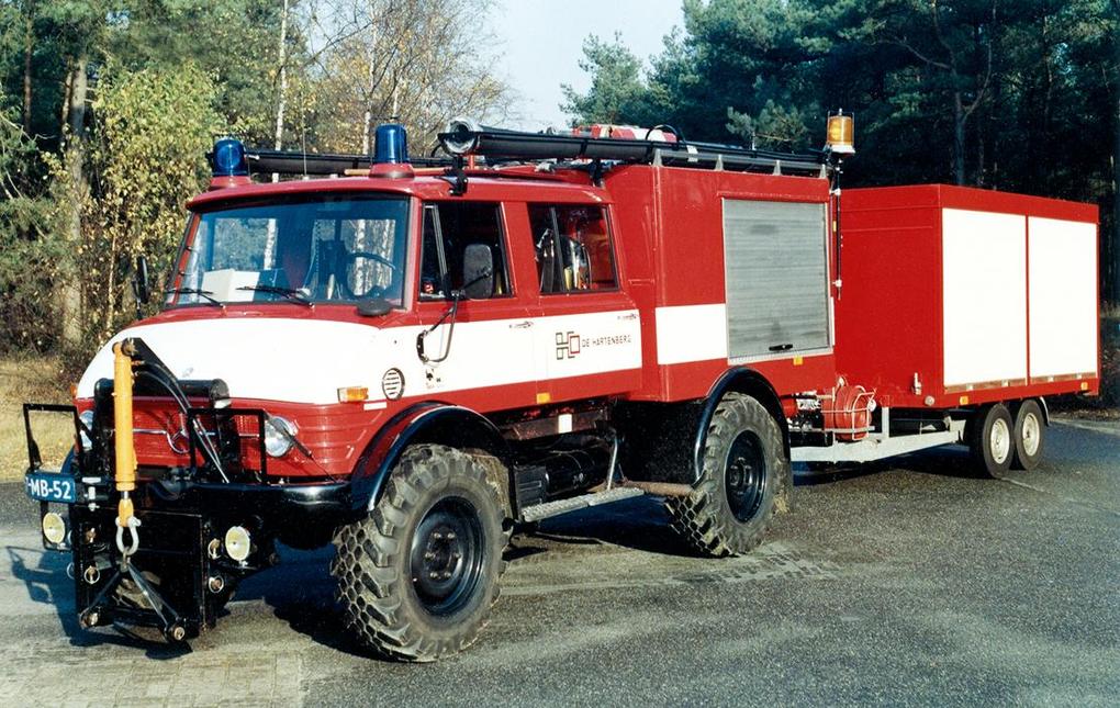 Weitere Ansicht: Jahrbuch Unimog & MB-trac 2026