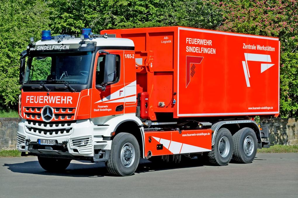 Weitere Ansicht: Jahrbuch Feuerwehrfahrzeuge 2026