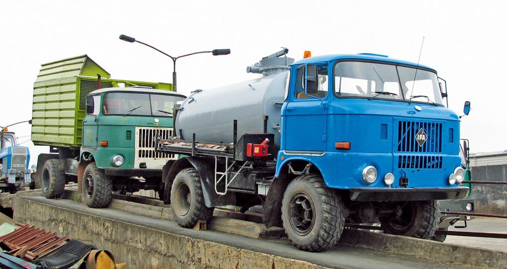 Weitere Ansicht: Lastwagen aus Zwickau, Werdau und Ludwigsfelde | Günther Wappler