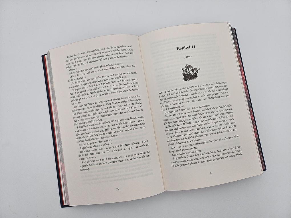 Weitere Ansicht: Hooked (Sonderausgabe) | Emily McIntire