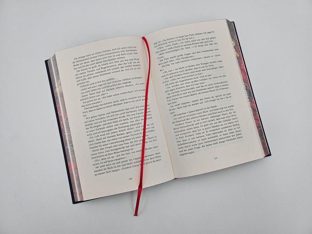 Weitere Ansicht: Hooked (Sonderausgabe) | Emily McIntire