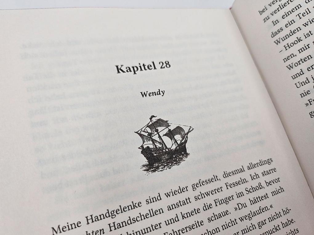 Weitere Ansicht: Hooked (Sonderausgabe) | Emily McIntire