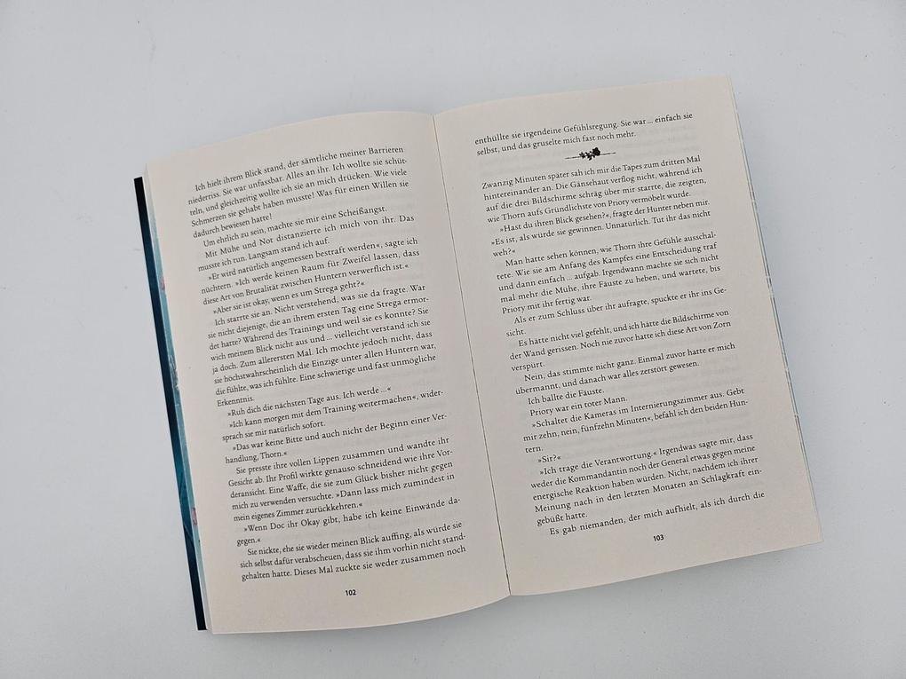 Weitere Ansicht: Darkest Reign - Im Bann der Hexe | Laura Labas