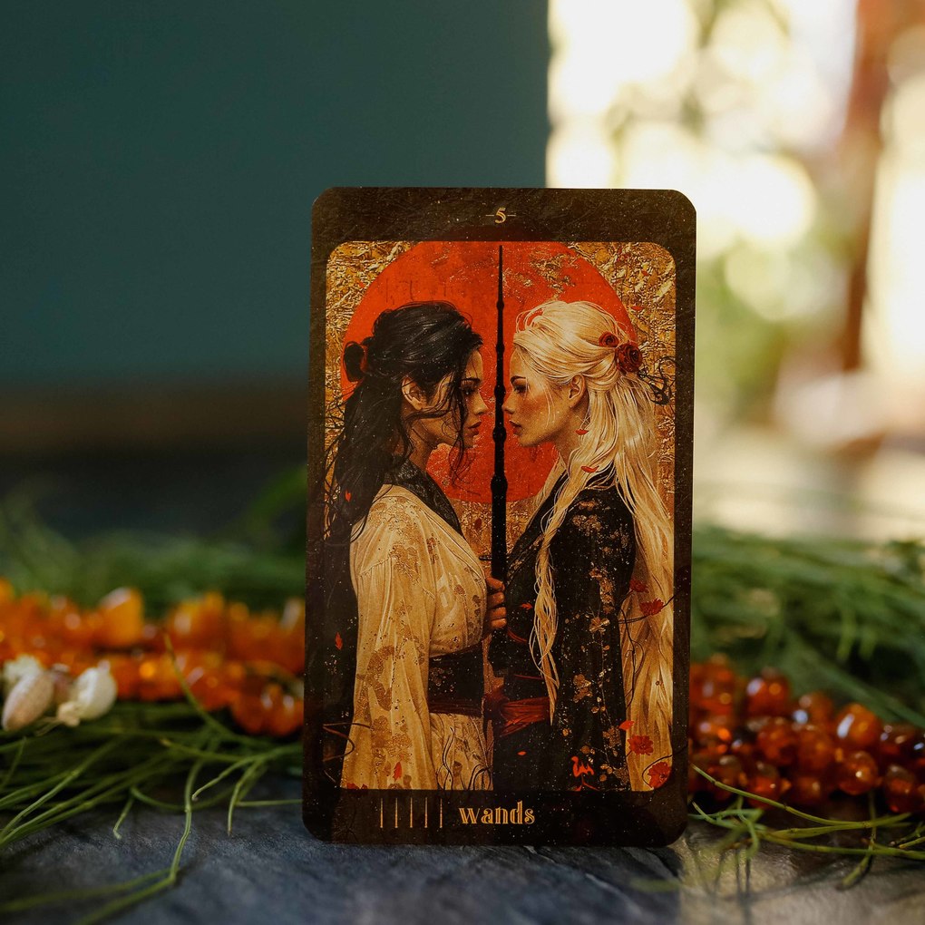 Weitere Ansicht: Amber Moon Tarot - 78 tarot cards and 80-page booklet (English) | Hepie Bartkowski