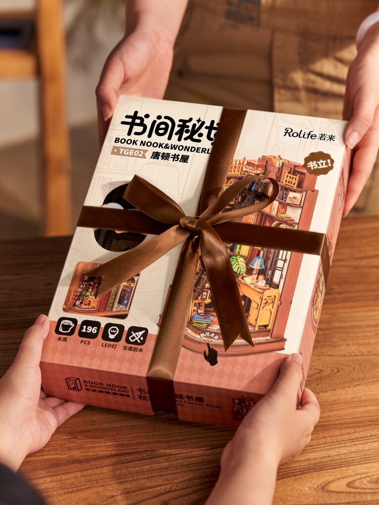 Weitere Ansicht: Silent Corner Study