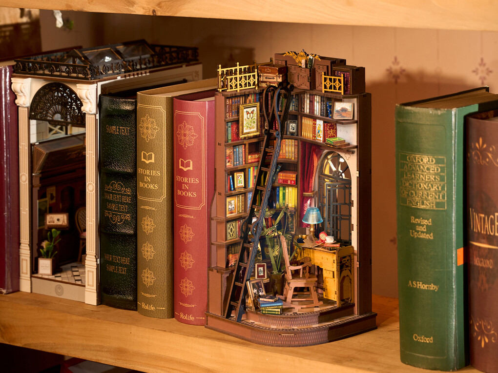 Weitere Ansicht: Silent Corner Study