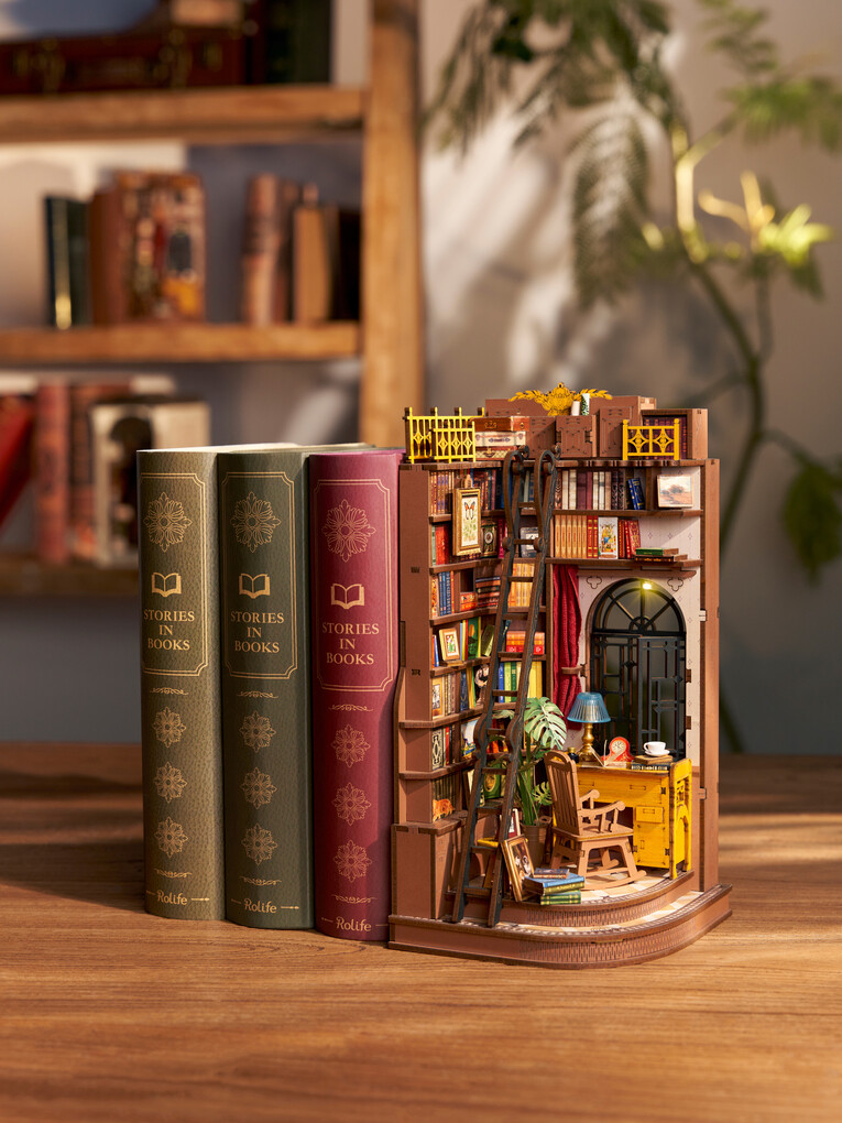 Weitere Ansicht: Silent Corner Study