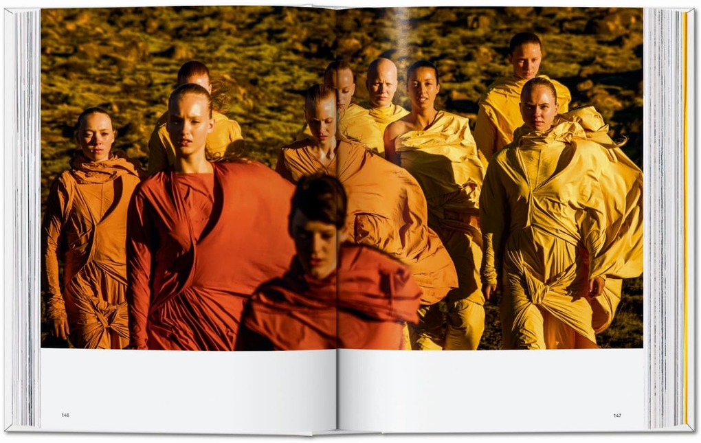 Weitere Ansicht: Issey Miyake. 45th Ed. | Issey Miyake