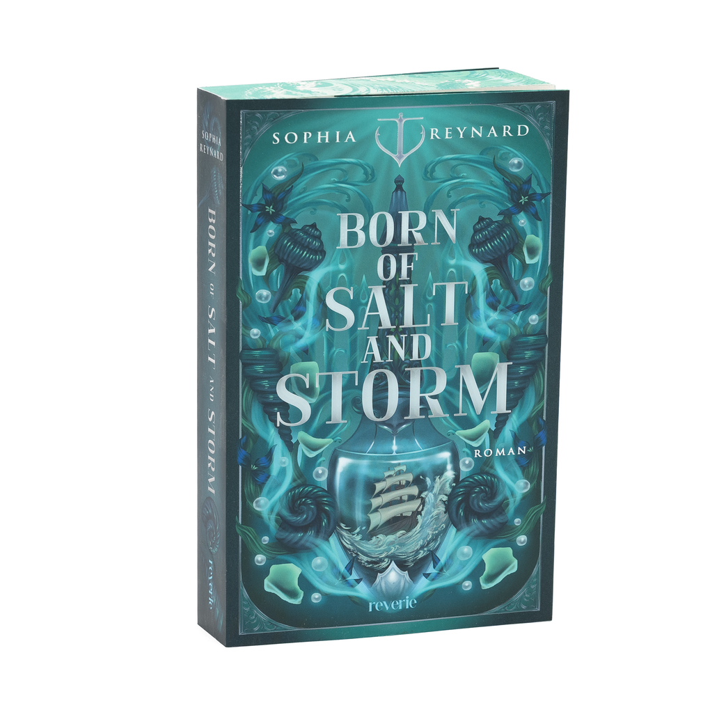 Weitere Ansicht: Born of Salt and Storm | Sophia Reynard