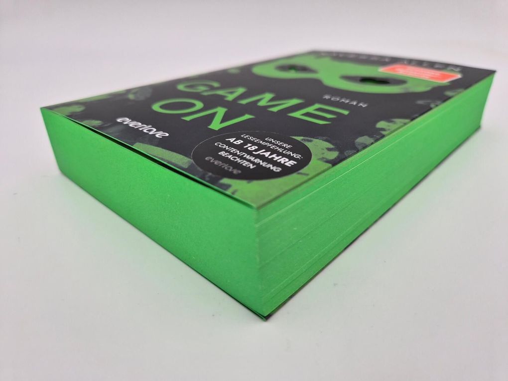 Weitere Ansicht: Game on | Navessa Allen