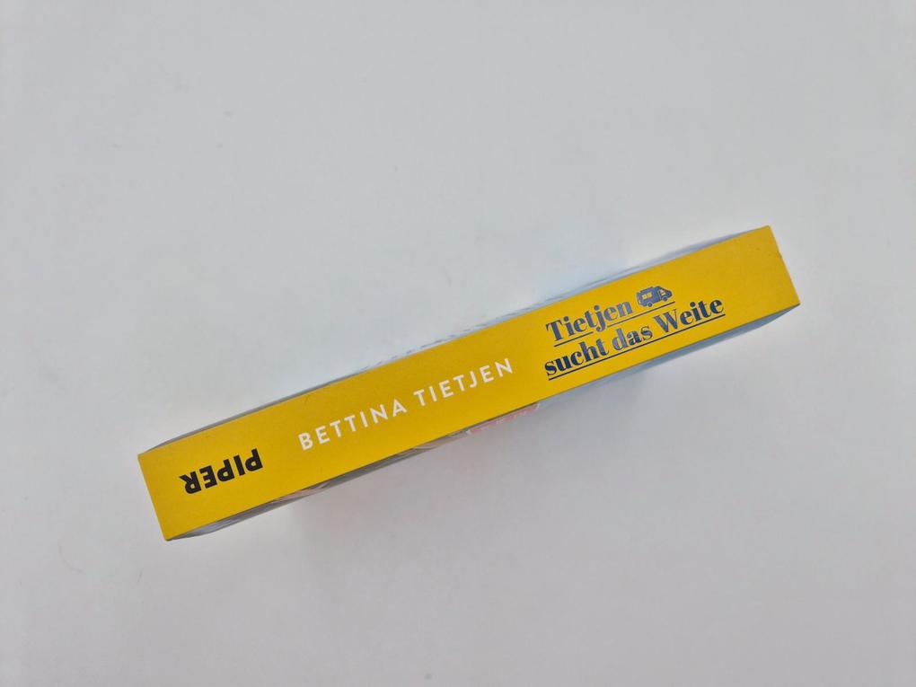 Weitere Ansicht: Tietjen sucht das Weite | Bettina Tietjen