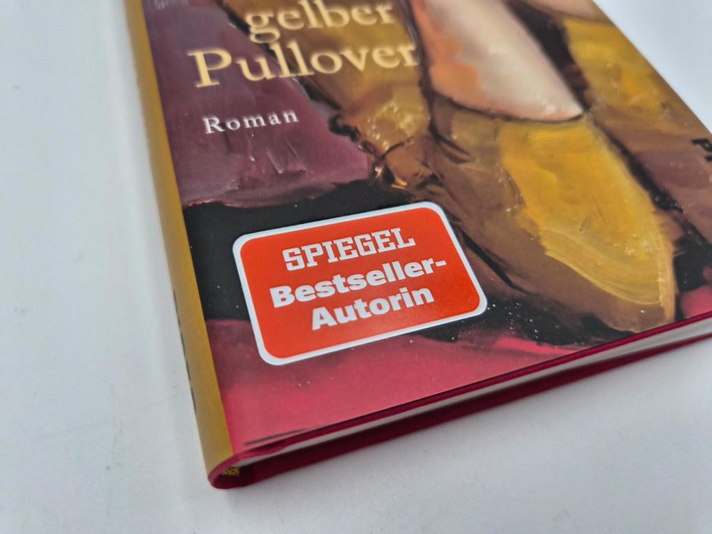 Weitere Ansicht: Mein gelber Pullover | Ursula März