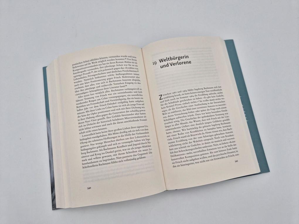 Weitere Ansicht: 'Zwei Menschen sind in mir' | Andrea Stoll