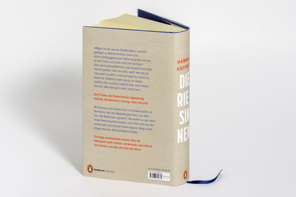 Weitere Ansicht: Die Riesinnen | Hannah Häffner