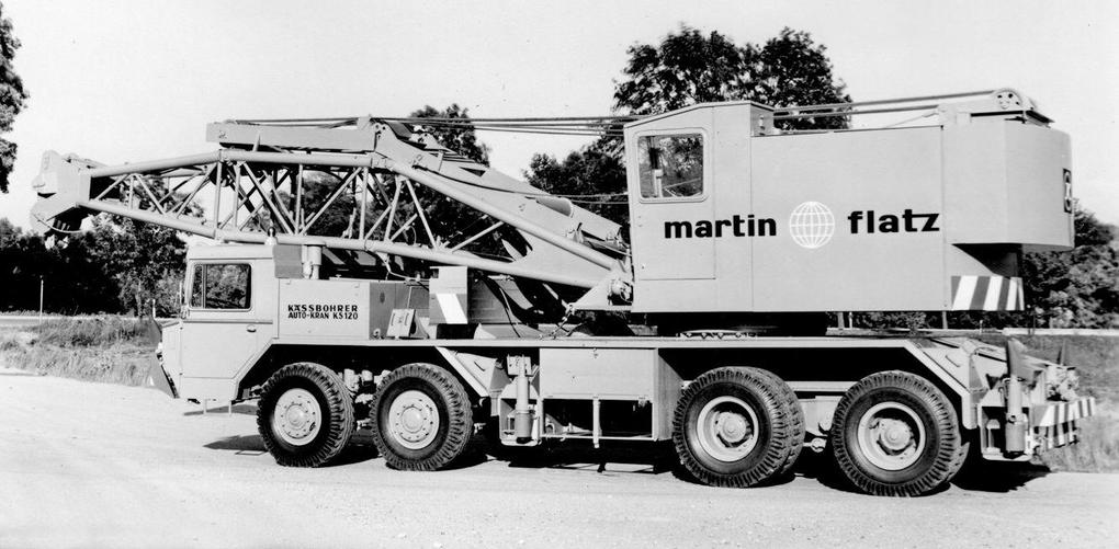 Weitere Ansicht: Kässbohrer Kranfahrzeuge | Konstantin Hellstern, Alexander Luig, Oliver Thum