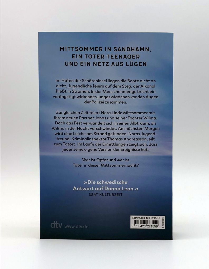 Weitere Ansicht: Beim ersten Schärenlicht | Viveca Sten
