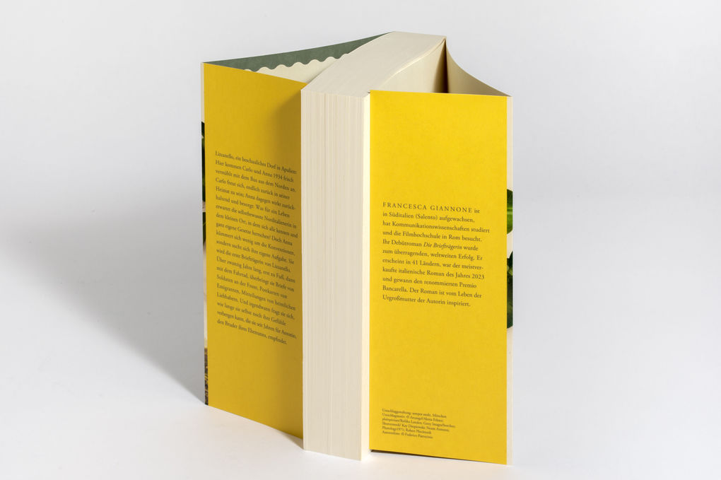 Weitere Ansicht: Die Briefträgerin | Francesca Giannone