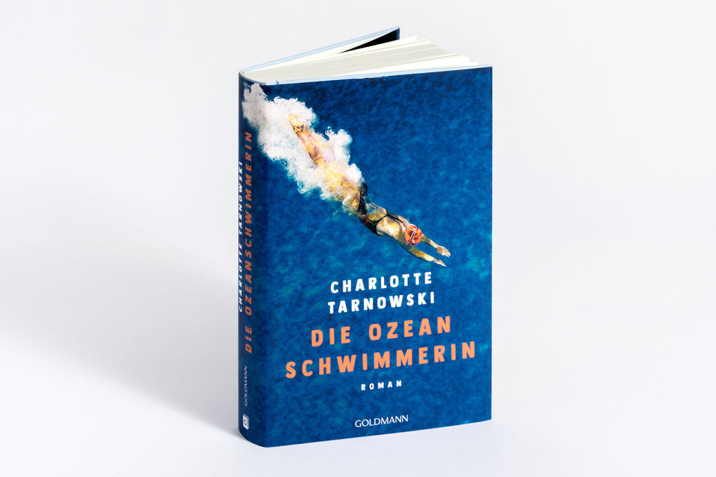 Weitere Ansicht: Die Ozeanschwimmerin | Charlotte Tarnowski