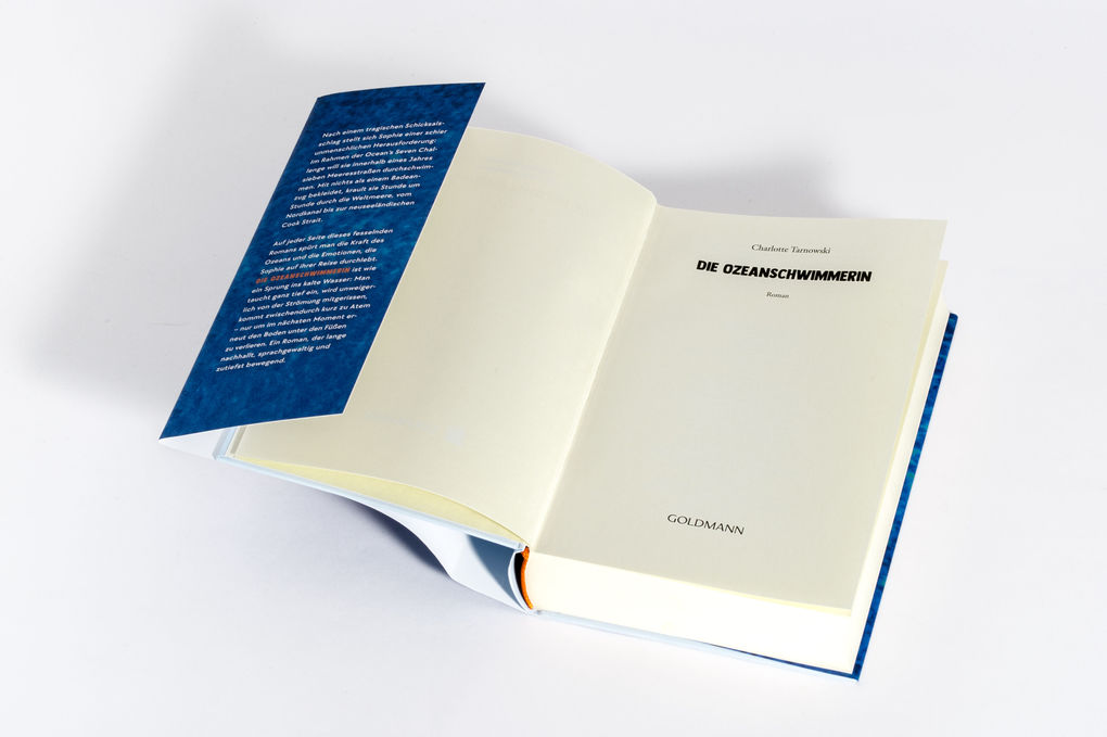 Weitere Ansicht: Die Ozeanschwimmerin | Charlotte Tarnowski