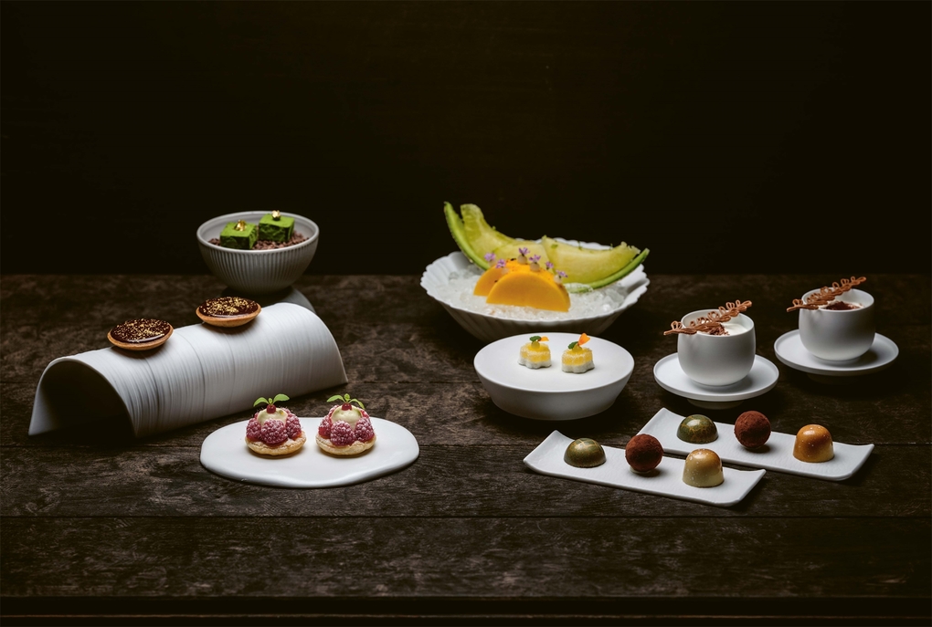 Weitere Ansicht: Paris -Tokyo | Christian Bau