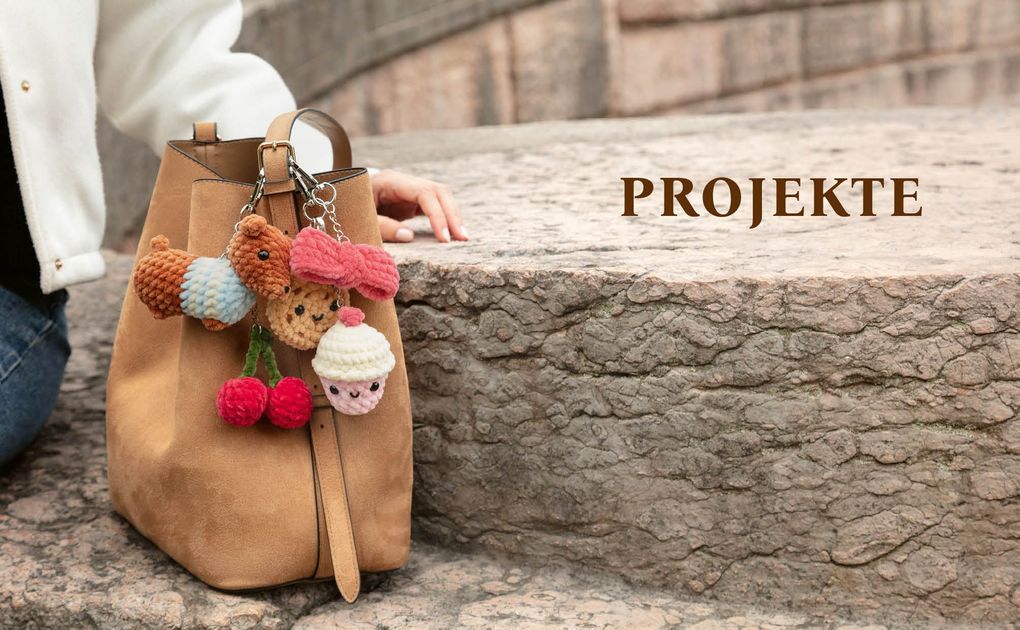 Weitere Ansicht: Make it yours! Supersüße Bag Charms häkeln mit @therapyonmyhook | Lina-Marie Bornewasser