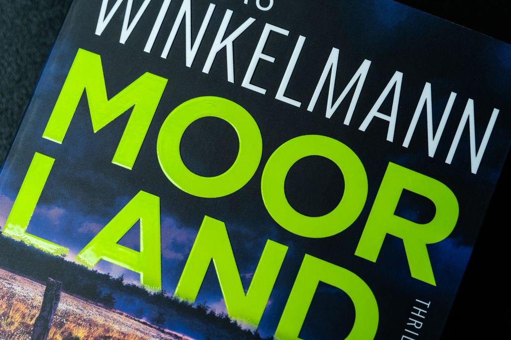 Weitere Ansicht: Moorland. Die Zwillinge | Andreas Winkelmann