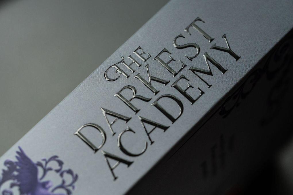 Weitere Ansicht: The Darkest Academy 1 - Bones | Beril Kehribar