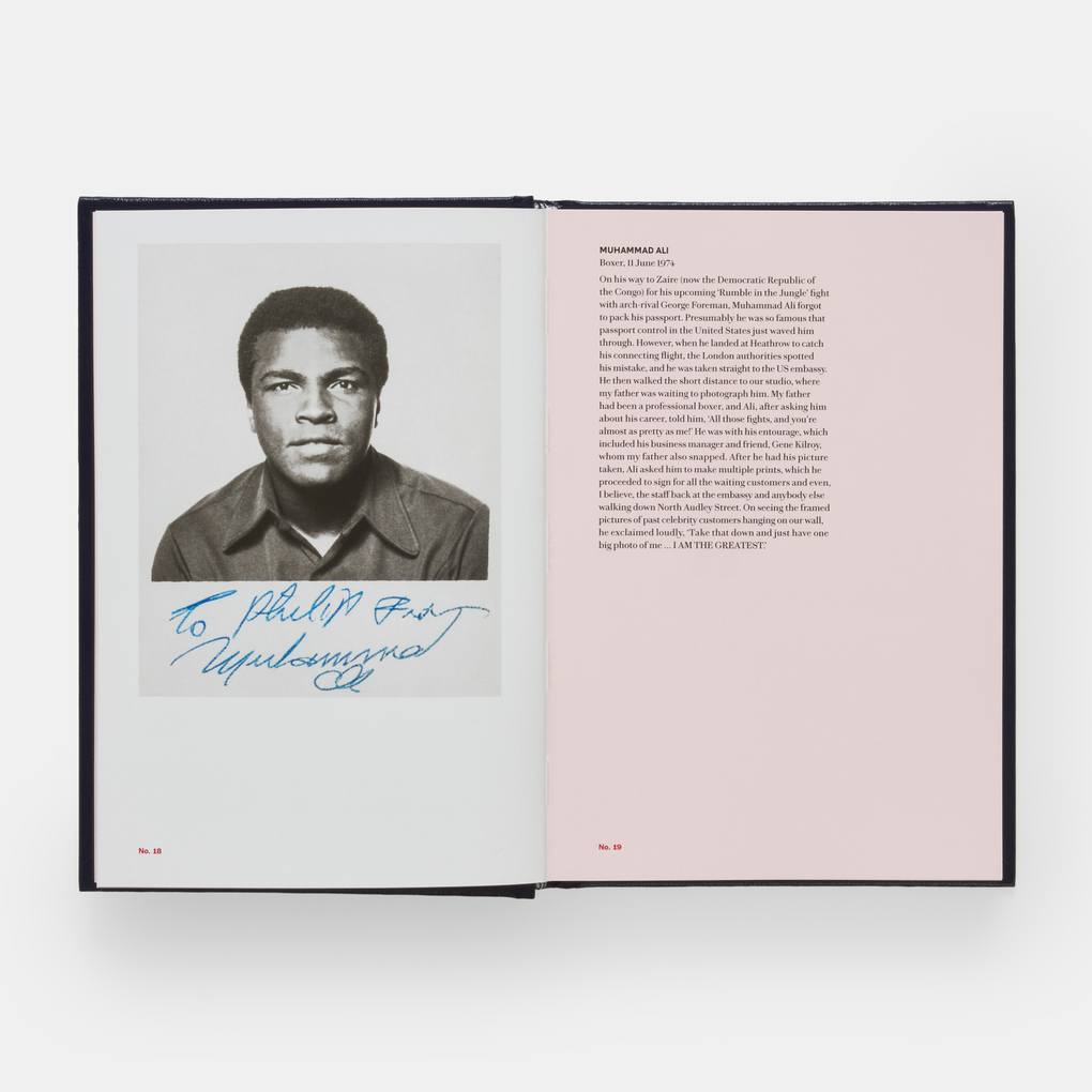 Weitere Ansicht: Passport Photo Service | Philip Sharkey