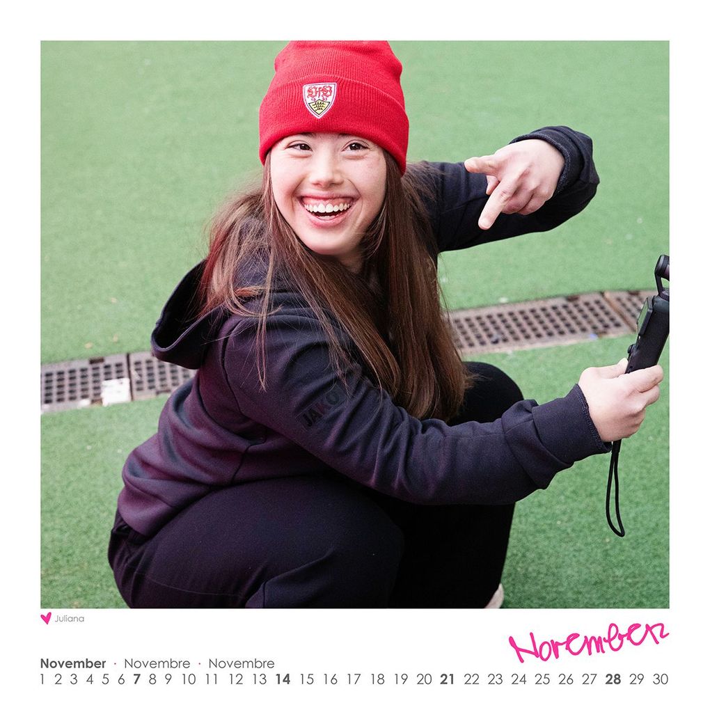 Weitere Ansicht: Tischkalender A little extra 2027