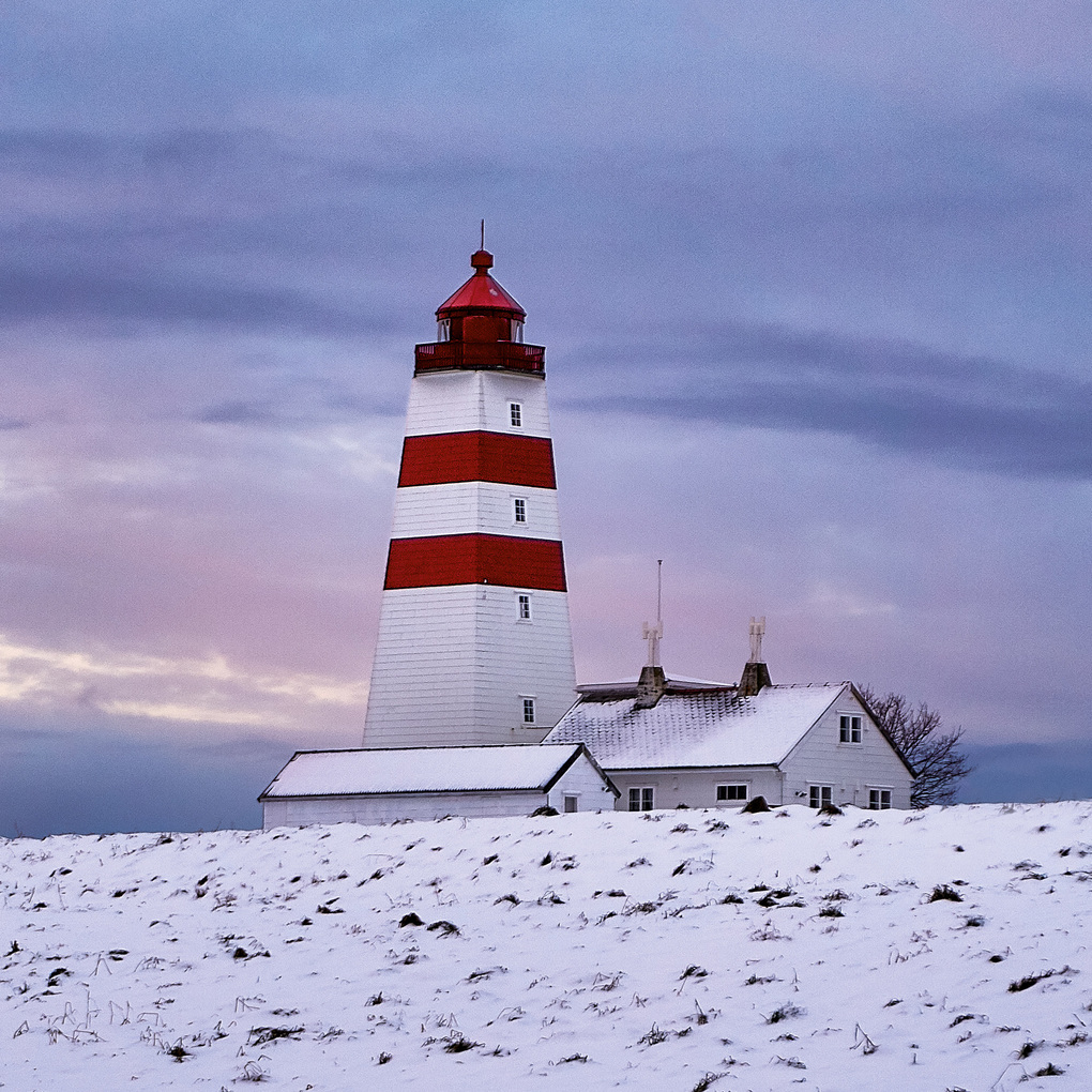 Weitere Ansicht: Leuchttürme / Lighthouses 2027