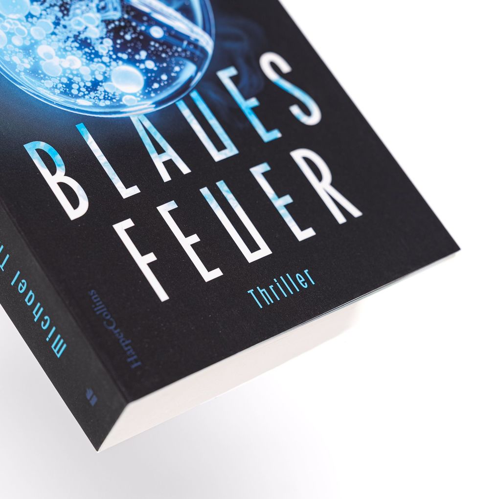 Weitere Ansicht: Blaues Feuer | Michael Thode