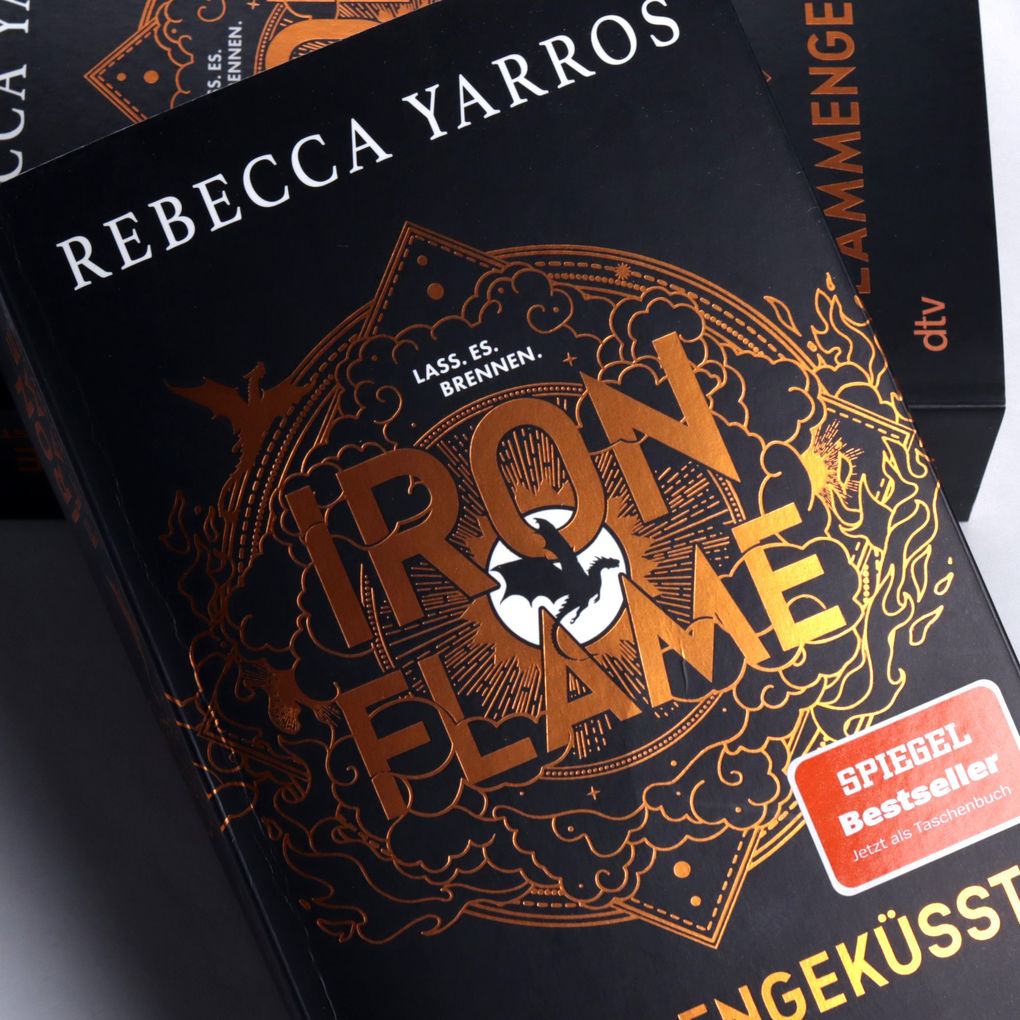 Weitere Ansicht: Iron Flame - Flammengeküsst | Rebecca Yarros