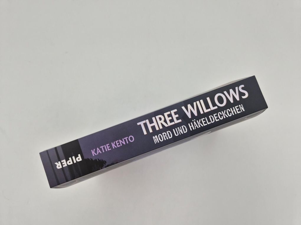 Weitere Ansicht: Three Willows: Mord und Häkeldeckchen | Katie Kento