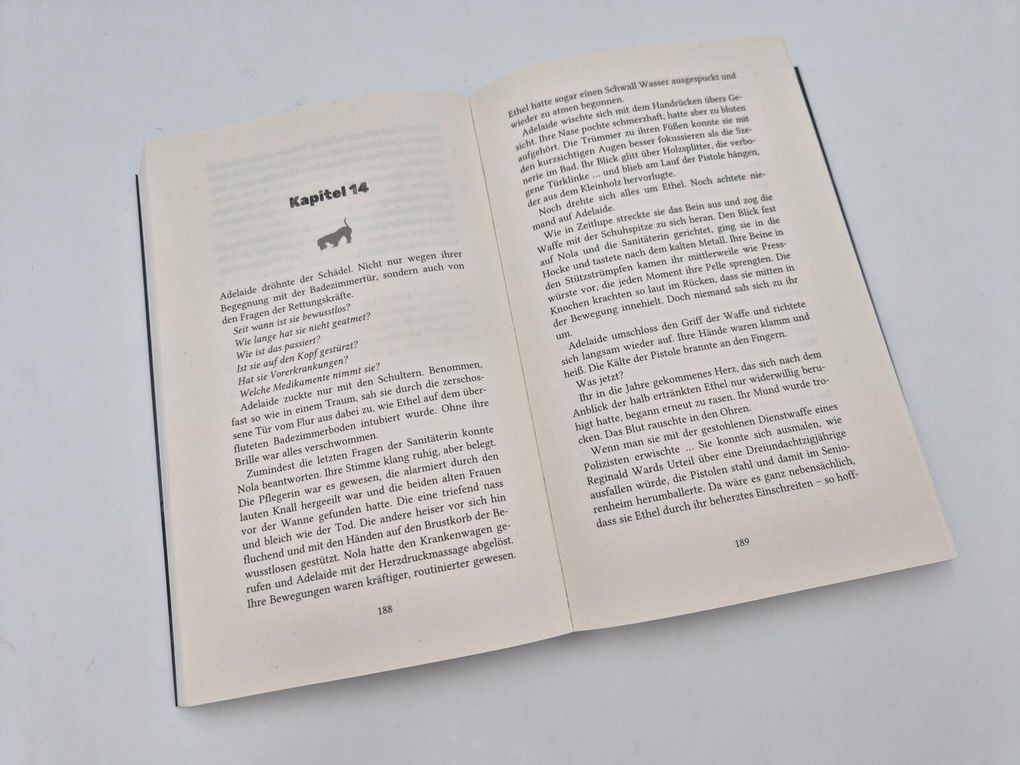Weitere Ansicht: Three Willows: Mord und Häkeldeckchen | Katie Kento