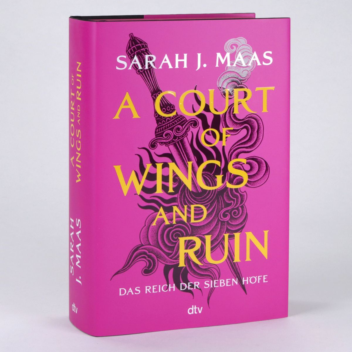 Weitere Ansicht: A Court of Wings and Ruin | Sarah J. Maas