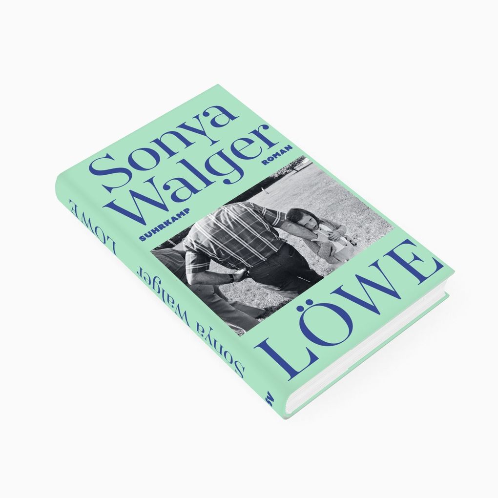 Weitere Ansicht: Löwe | Sonya Walger