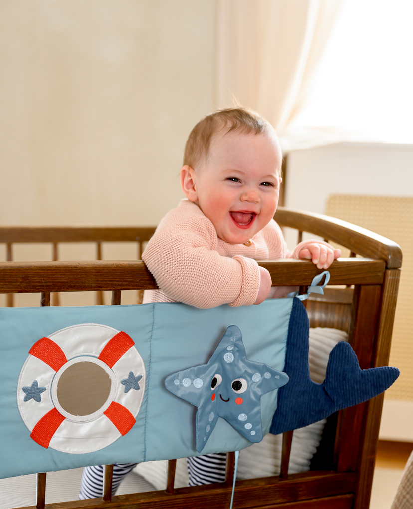 Weitere Ansicht: CosyBooks: Babys Activity-Kissen