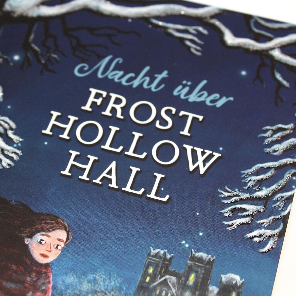 Weitere Ansicht: Nacht über Frost Hollow Hall | Emma Carroll