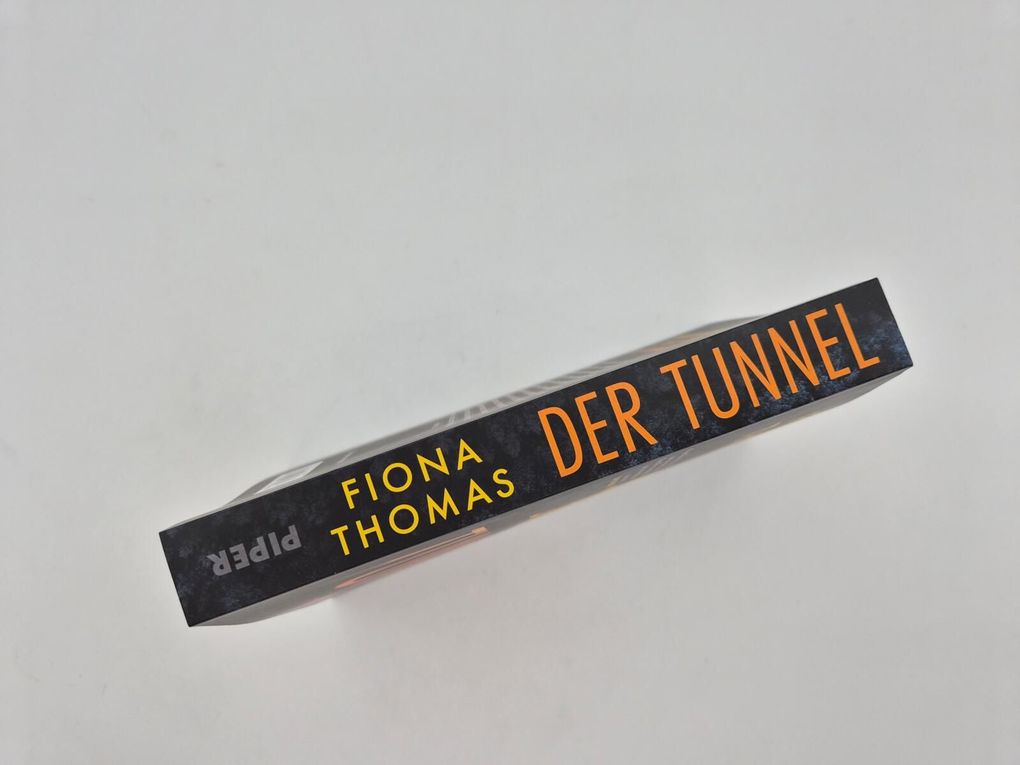 Weitere Ansicht: Der Tunnel | Fiona Thomas