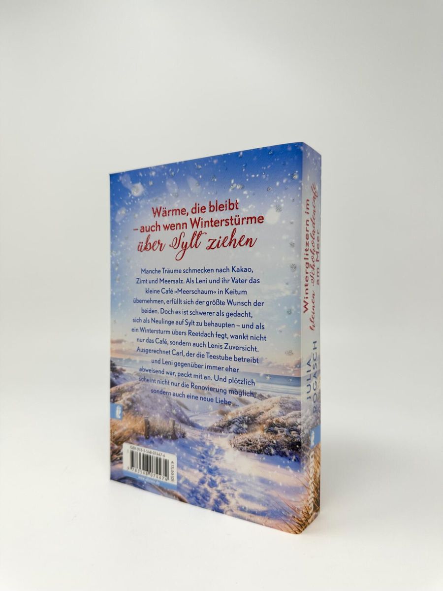 Weitere Ansicht: Winterglitzern im kleinen Schokoladencafé am Meer | Julia Rogasch