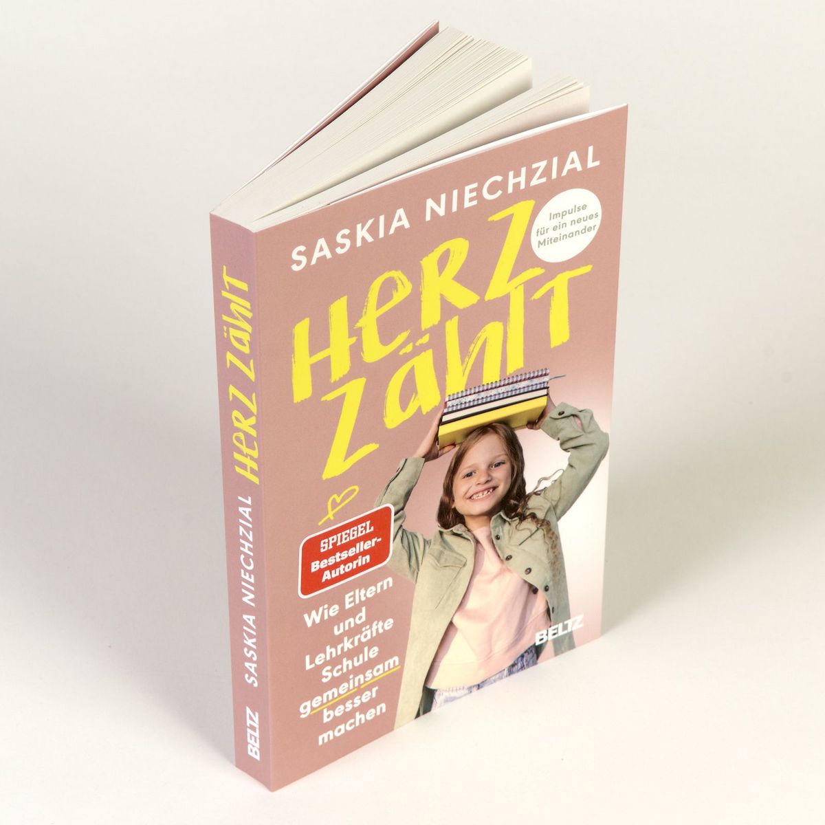 Weitere Ansicht: Herz zählt | Saskia Niechzial