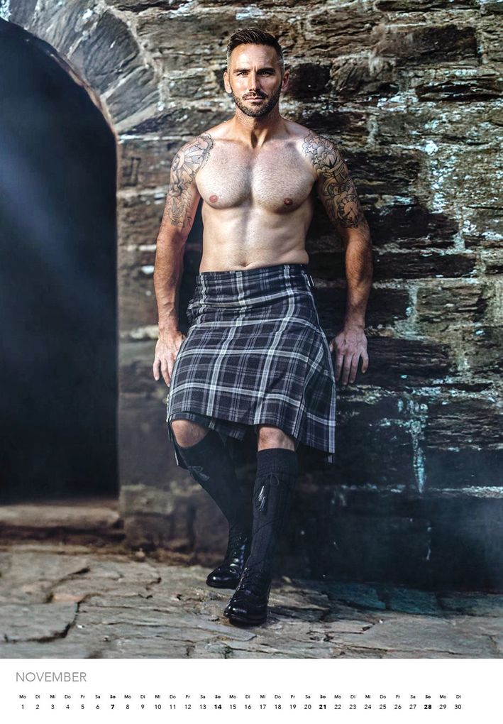 Weitere Ansicht: Men in Kilts Kalender 2027