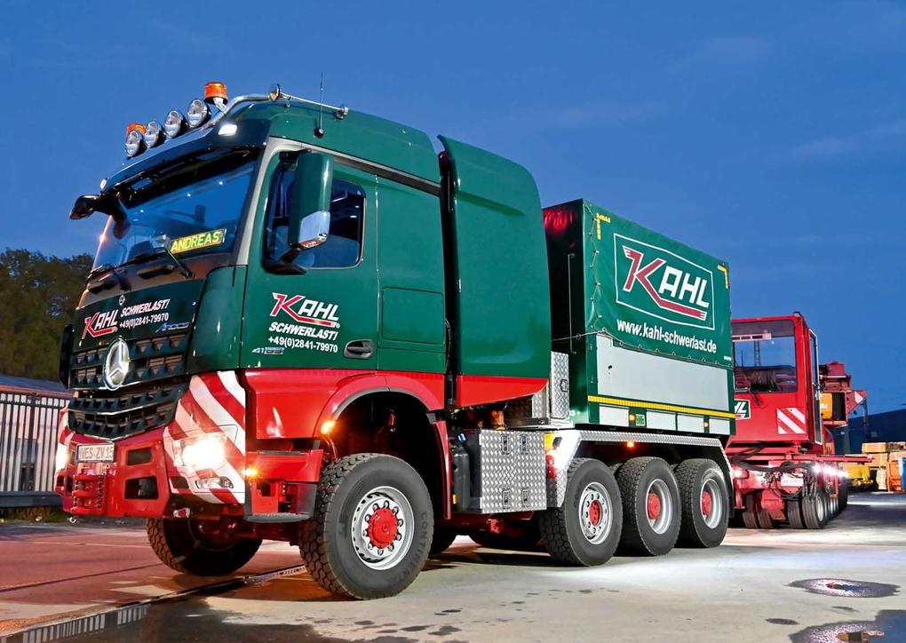 Weitere Ansicht: Jahrbuch Schwertransporte 2027
