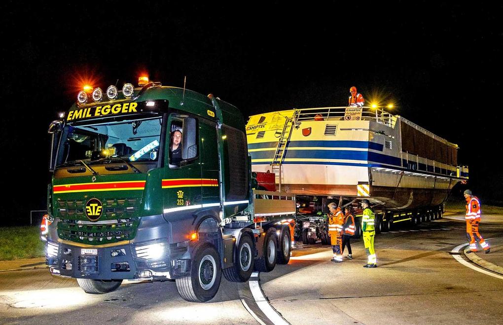 Weitere Ansicht: Jahrbuch Schwertransporte 2027