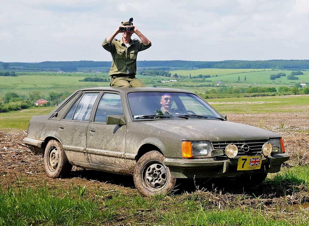 Weitere Ansicht: Jahrbuch Opel 2027