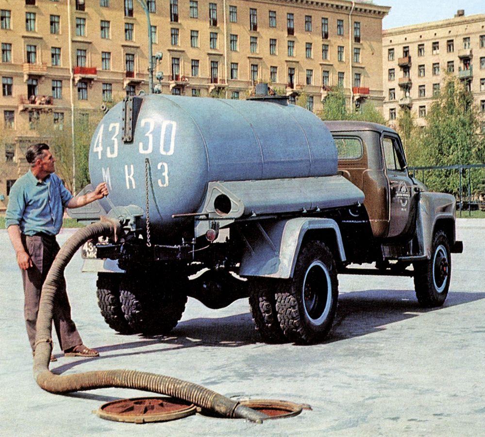 Weitere Ansicht: Kommunalfahrzeuge in der DDR | Frank Rönicke