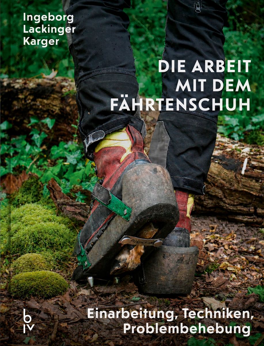 Weitere Ansicht: Die Arbeit mit dem Fährtenschuh | Ingeborg Lackinger Karger